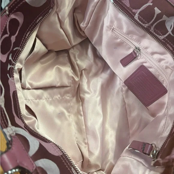 Coach Maroon Signature Shoulder Bag - Picture 3 of 4